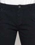 Cole Basic Denim Slim Celana Pria