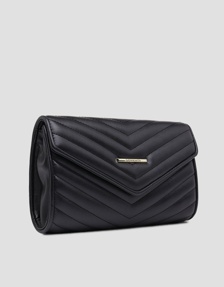 Connexion Petunia2 Chain Quilted Clutch for Women