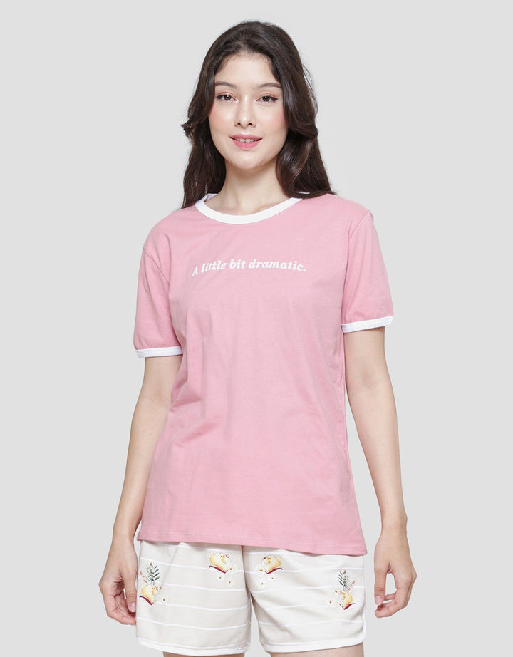 Nevada Reg Ringer A Little Bit Dramatic Kaos Lengan Pendek Wanita