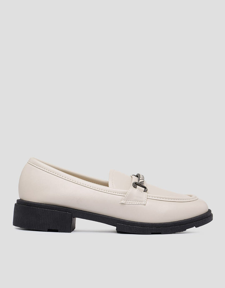 Laviola Chain Sepatu  Mocassin Wanita