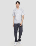 Watchout Casual Vertical Print Kemeja Lengan Pendek Pria