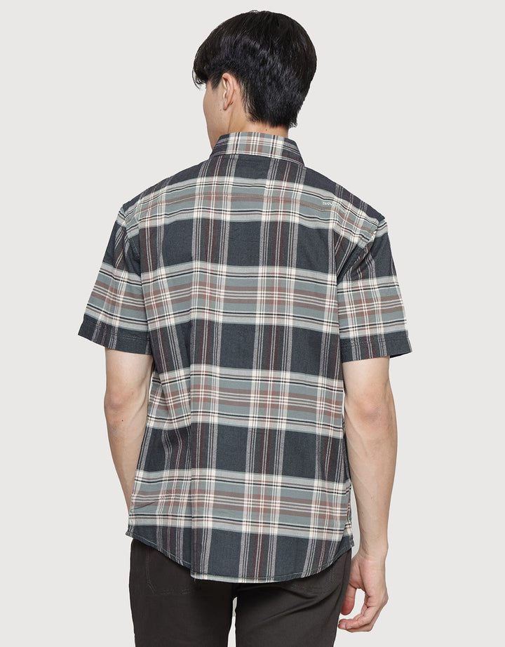 Watchout Casual Check Style Kemeja Pria