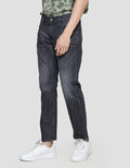 Watchout Jean's Tappered Fit Celana Jeans Pria