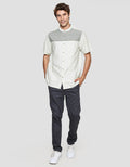 Cole Chest Print Baju Koko Pria