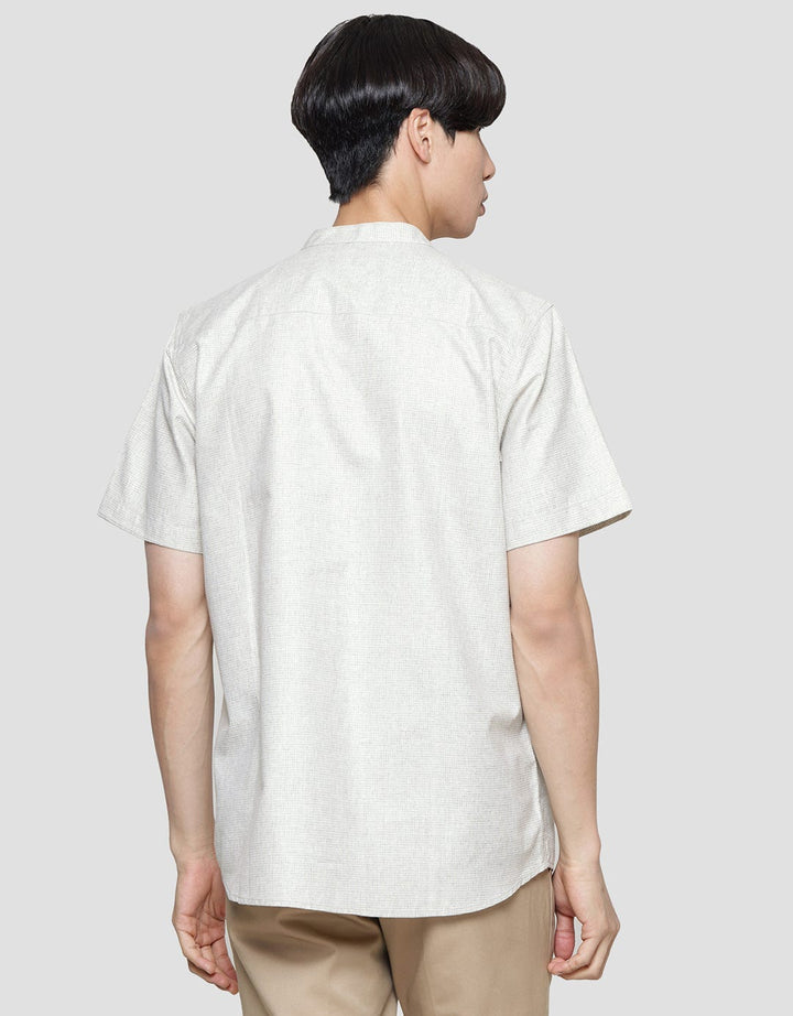 Cole Koko Lengan Pendek Yarndyed Pintu Pria