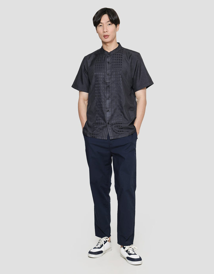 Cole Door Yarndyed Baju Koko Pria