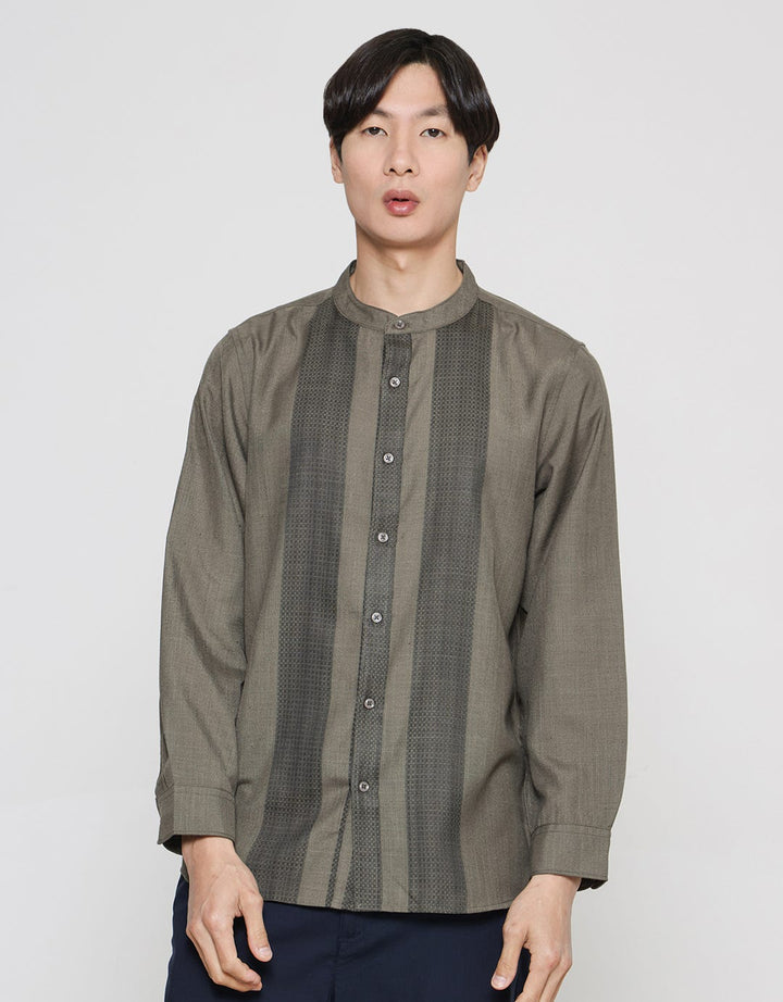 Cole Koko Lengan Panjang Yarndyed Pintu Pria