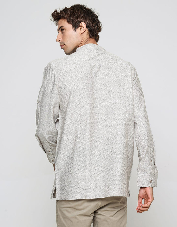 Cole Koko Lengan Panjang Pria Print Dada