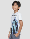 Character Batman Standing Kaos Anak Laki-Laki