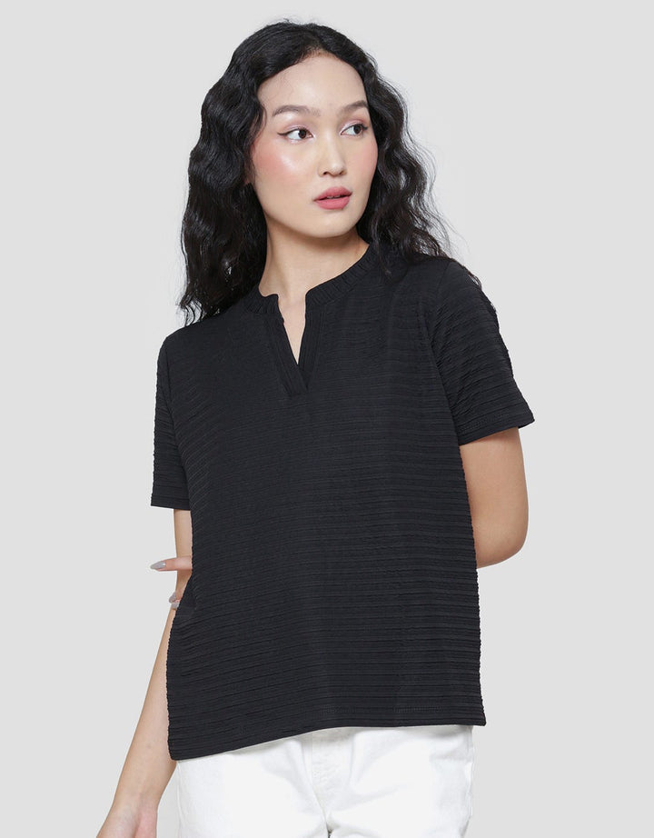 Connexion V Nect Texture Kaos Wanita