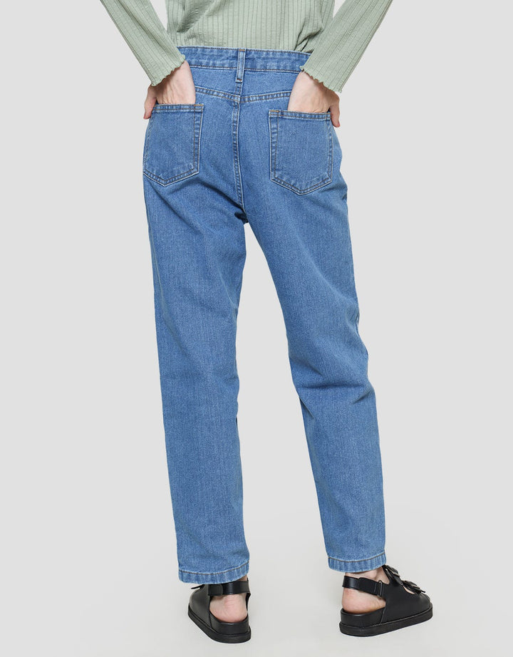 ConnexionCelana Panjang Denim Mom Cut Wanita