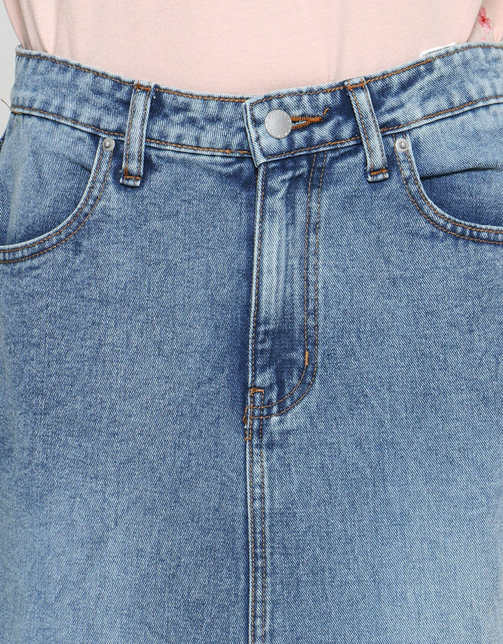 Connexion Midi Skirt 7/8 Denim Wanita