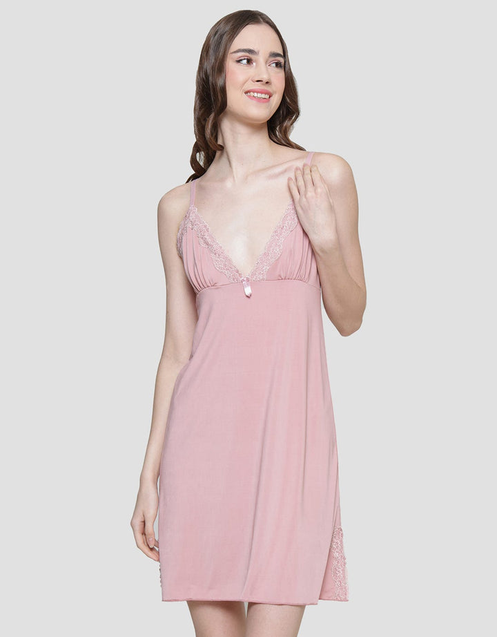 St. Yves Laces Detail Women's Lingerie