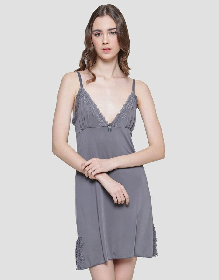St. Yves Laces Detail Women's Lingerie
