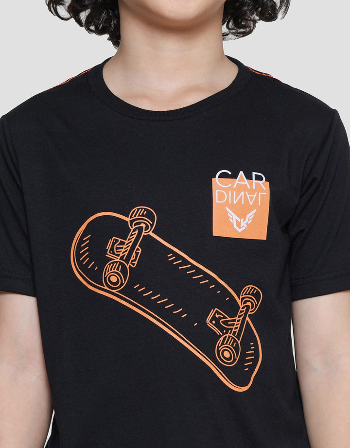 Cardinal Kids Boy Skate Printed Kaos Lengan Pendek Anak Laki-laki