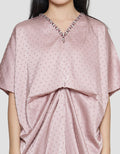 Connexion Dobby Pearl Satin Kaftan Wanita