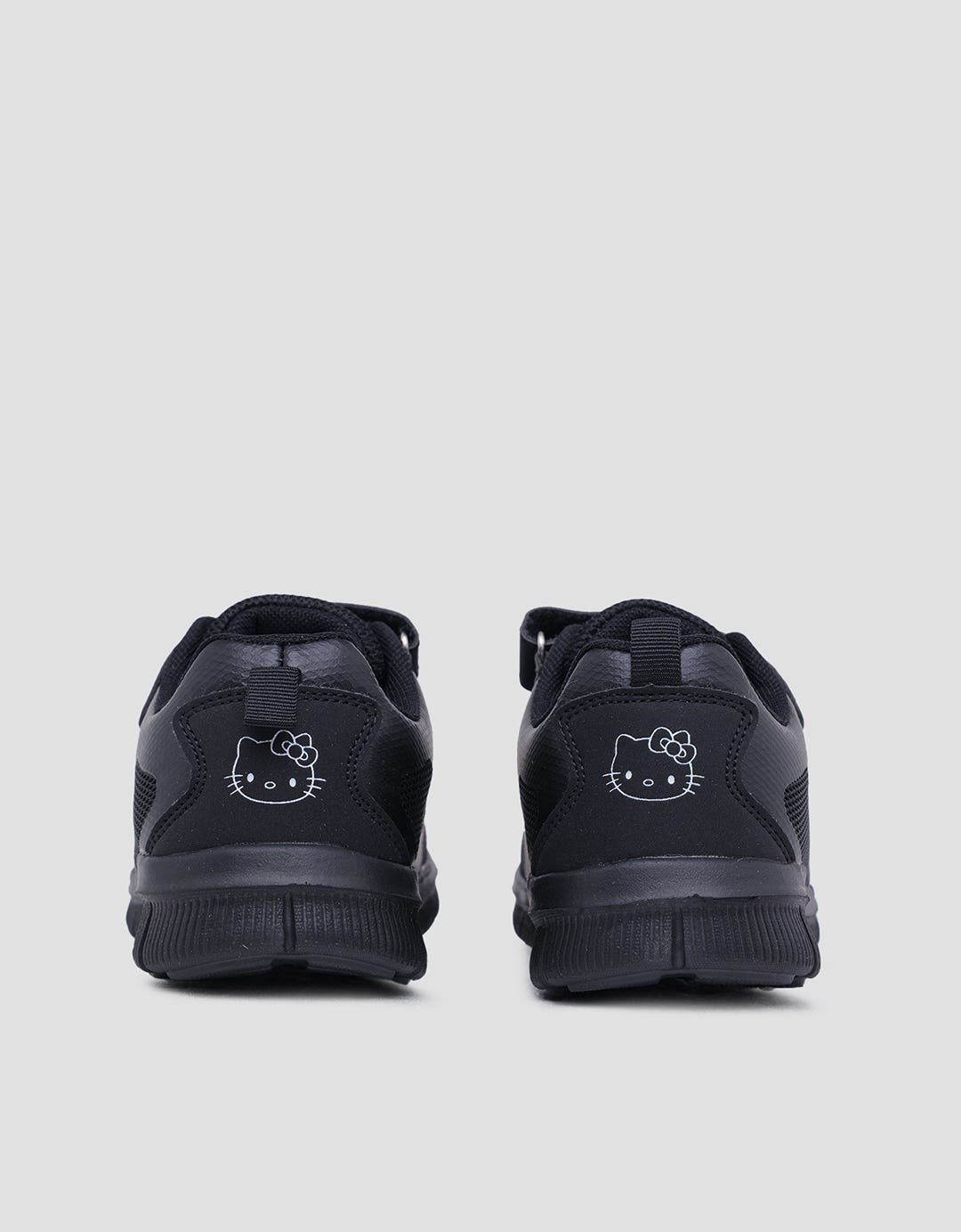 Character Hello Kitty Dark Sneakers Anak Perempuan