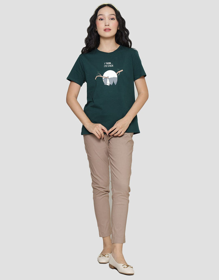 Nevada Im Stuck Solid Kaos Casual Wanita