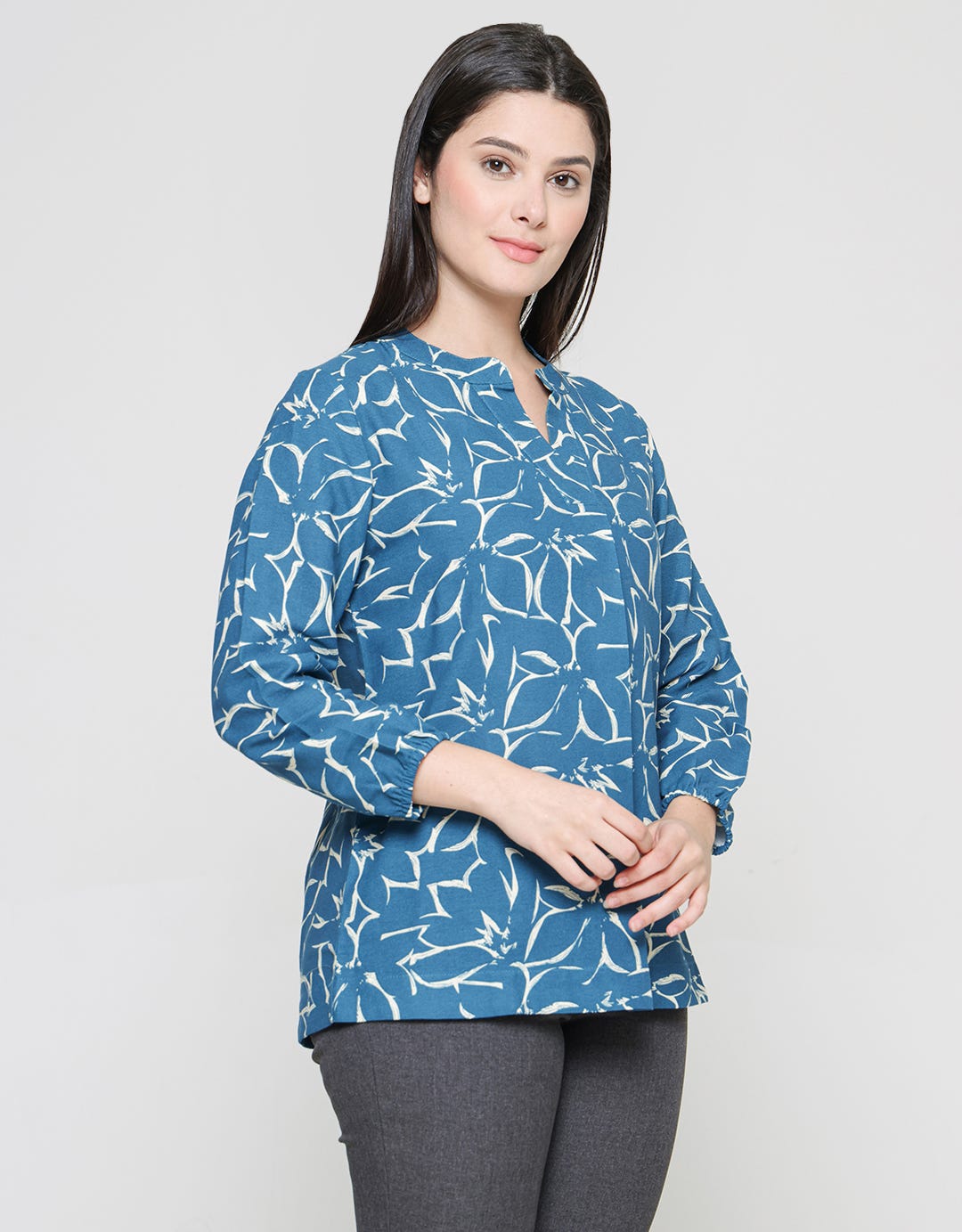 St. Yves Linen Printed V Neck Blouse for Women