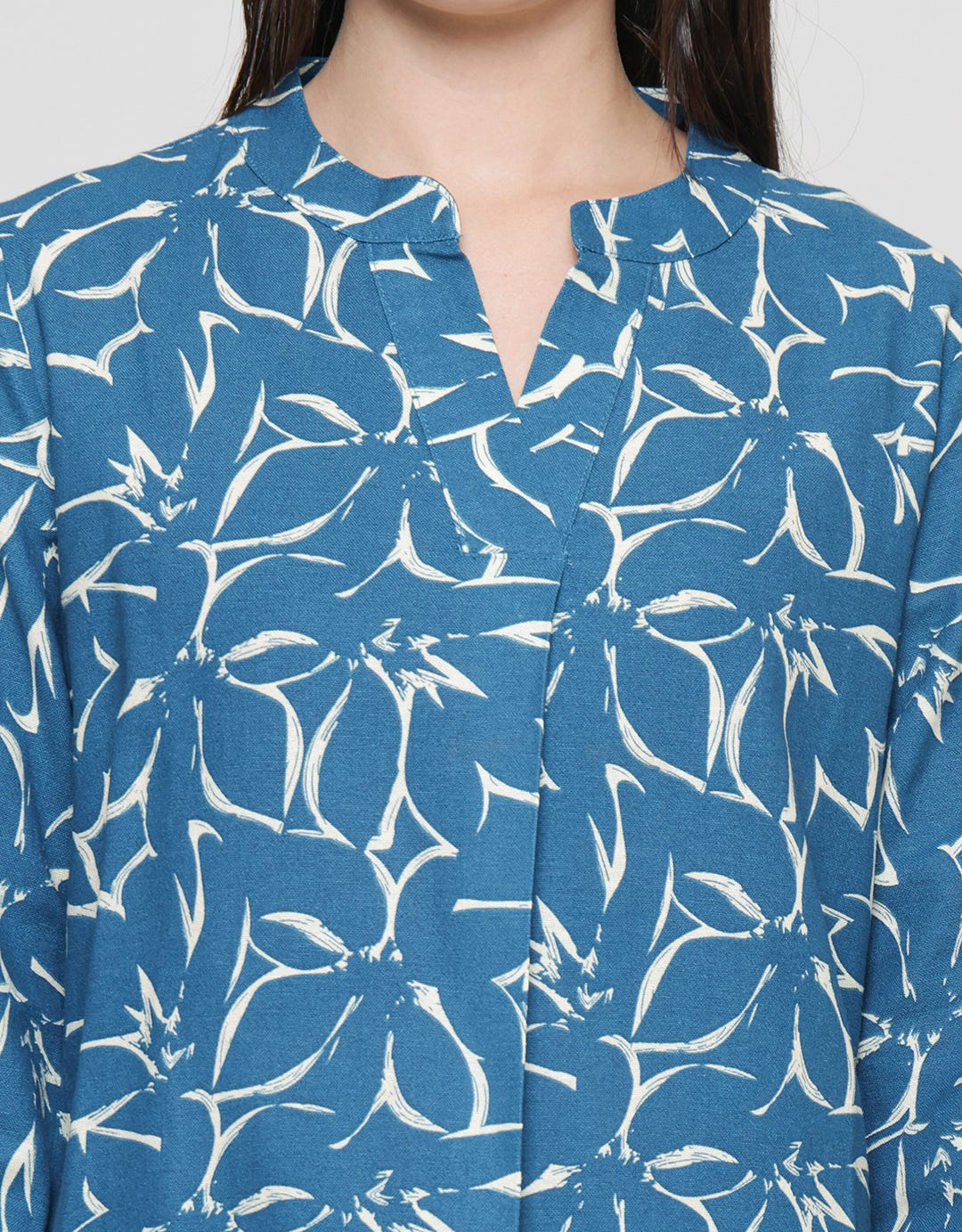 St. Yves Linen Printed V Neck Blouse for Women