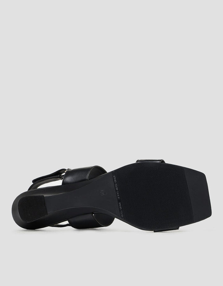 Connexion Chs06 Slingback Sandal Wanita