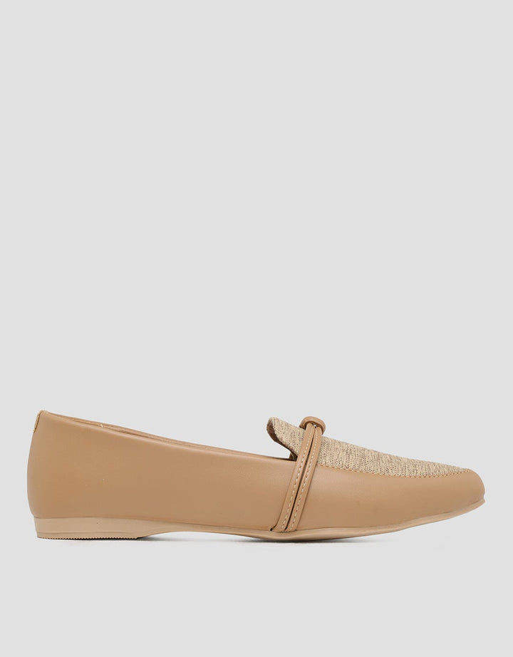 Connexion Pointed Sepatu Ballerina Wanita