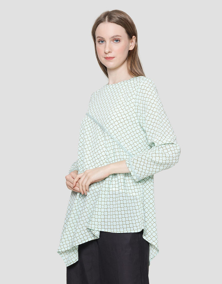 Eprise Yasmine Wafiy Blouse Wanita