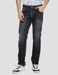 Watchout! Jeans Slim Fit Washed Accent Celana Panjang Pria