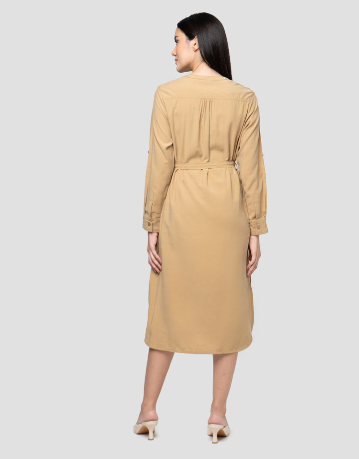 Cardinal Femme Detail Tali Dress Wanita