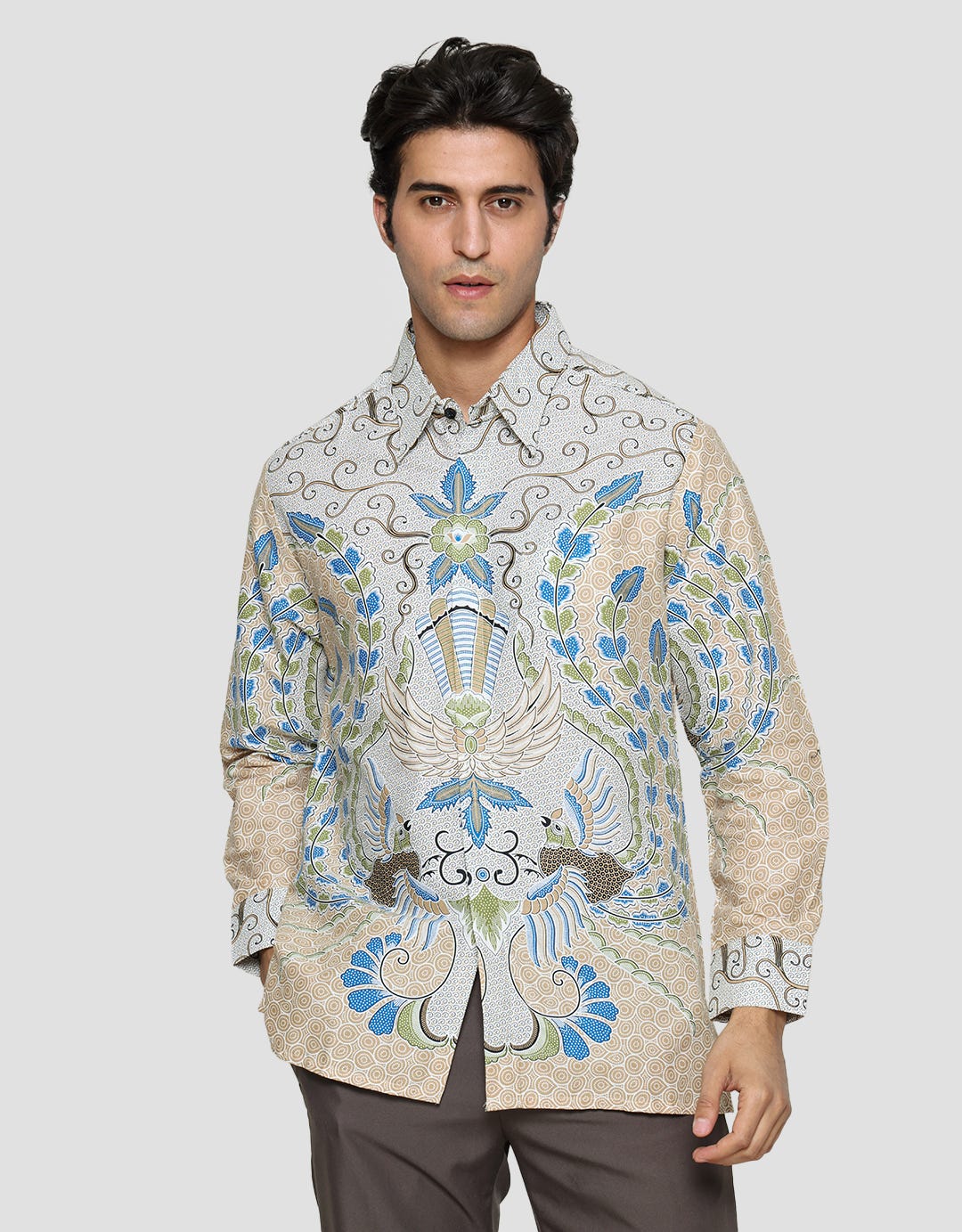Arjuna Weda Kemeja Body Fit Batik Modern 36 Pria – Matahari.com