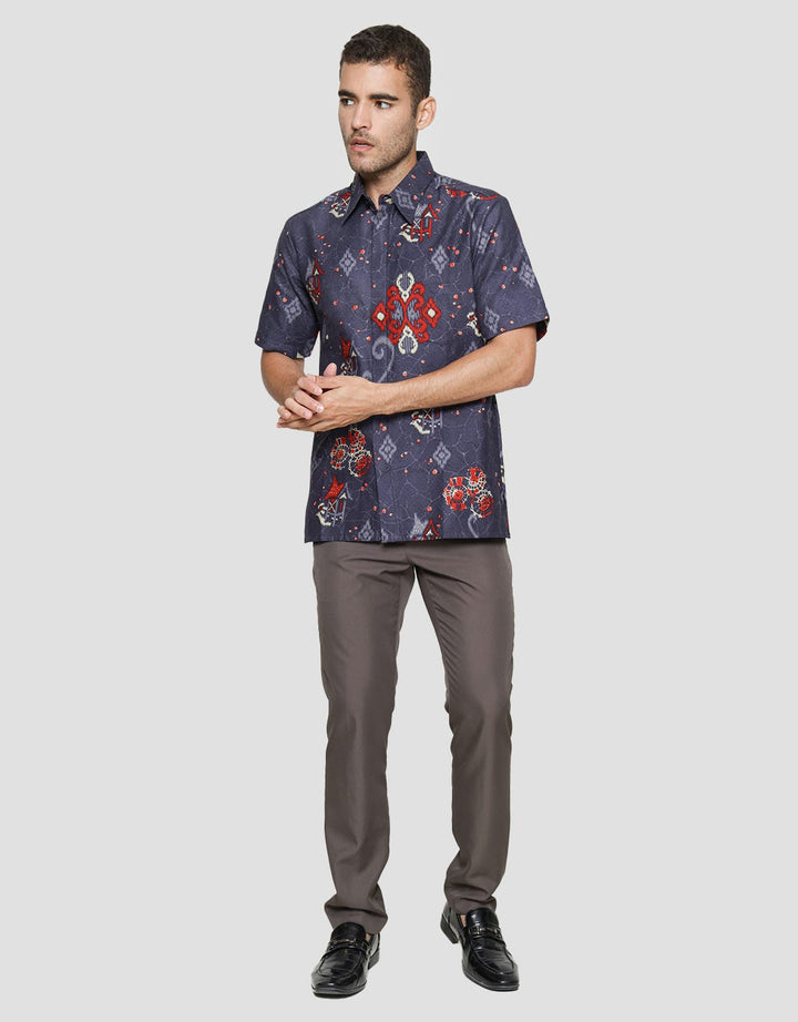 Arjuna Weda Hem Batik Modern 23 Pria