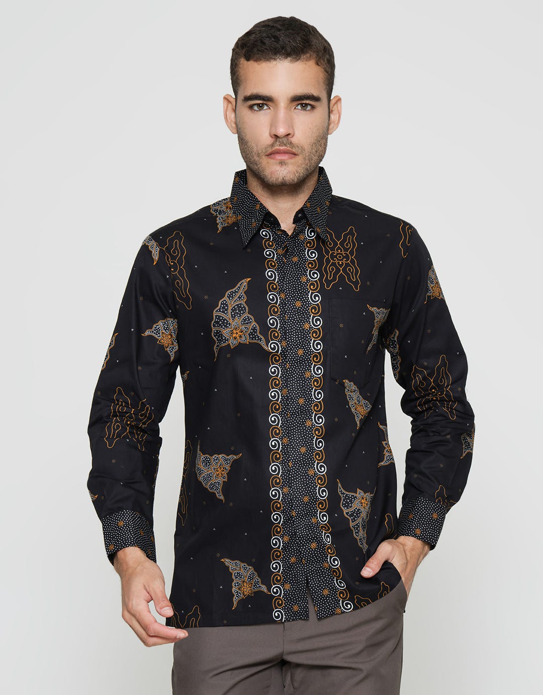 Arjuna Weda Kemeja Body Fit Batik Megamendung Keongan Pria