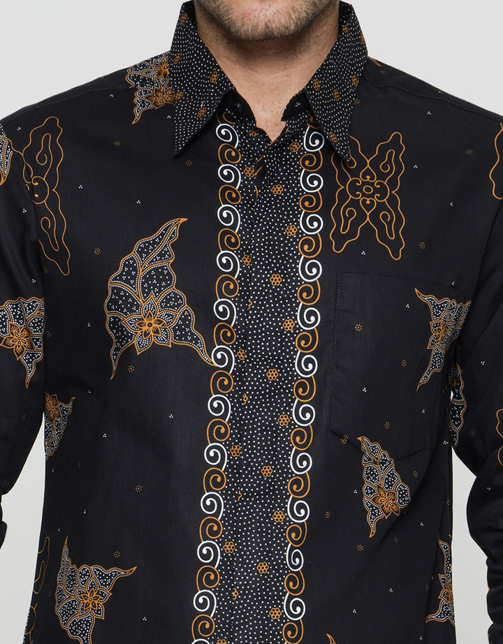 Arjuna Weda Kemeja Body Fit Batik Megamendung Keongan Pria