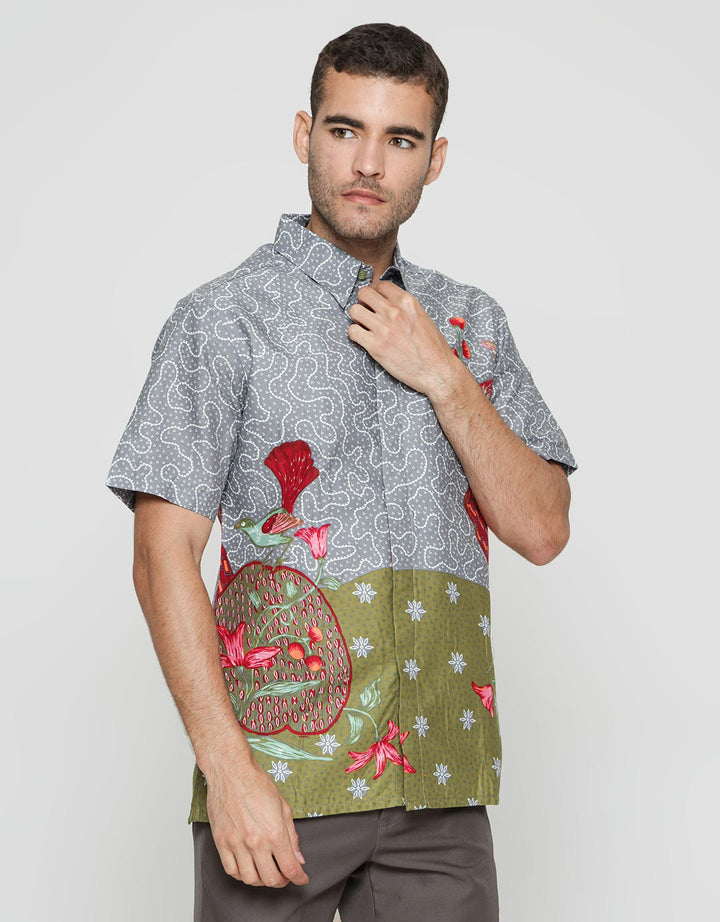 Arjuna Weda Hem Body Fit Batik Teratai Air Pria