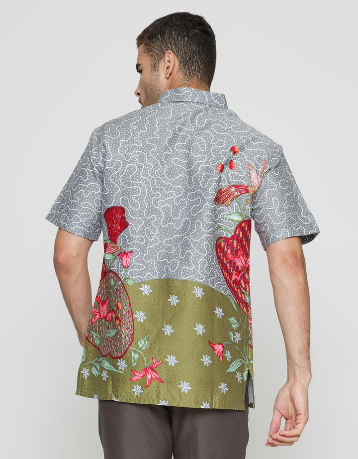 Arjuna Weda Hem Body Fit Batik Teratai Air Pria
