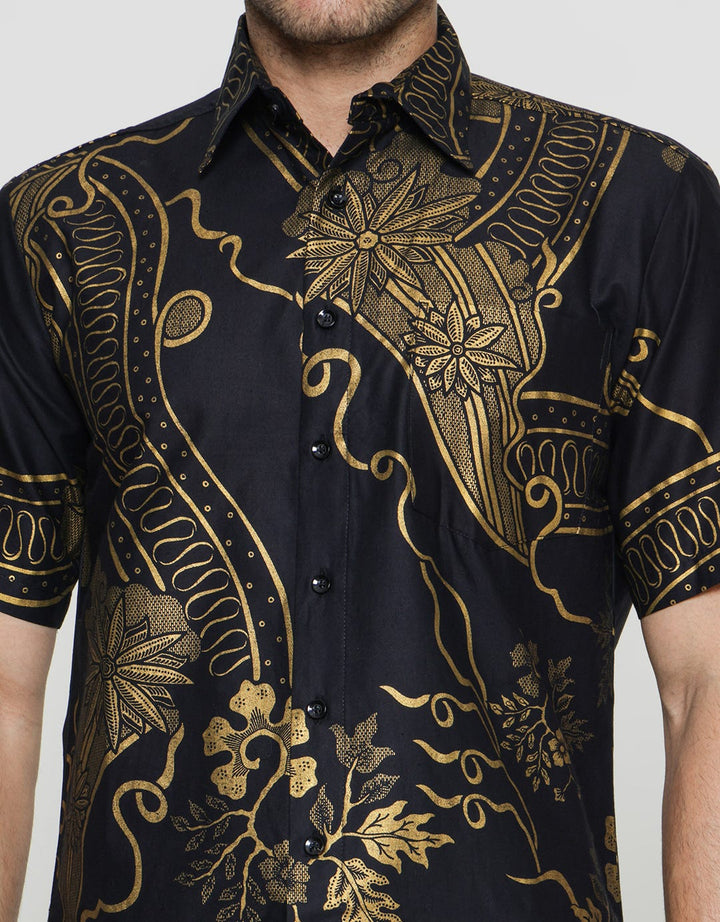 Arjuna Weda Hem Slim Fit Batik Motif Men