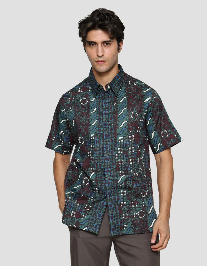 Arjuna Weda Batik Sawat Kawung Cat Hem Body Fit Pria