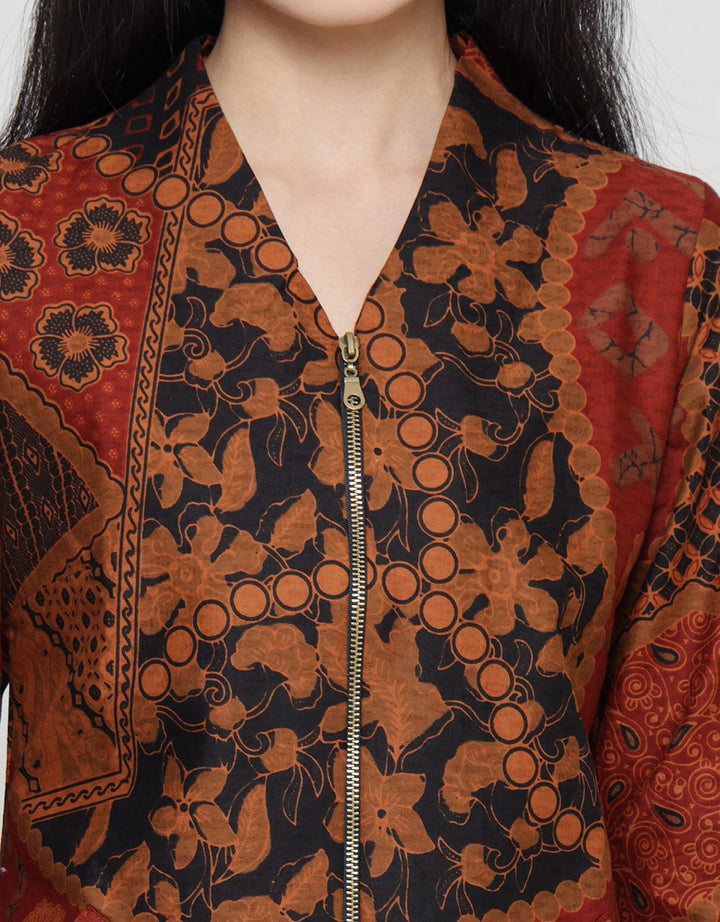 Arjuna Weda Modern Batik 30 Women's Blouses