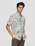 Arjuna Weda Hem Body Fit Batik Modern Pria