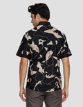 Adikusuma Hem Slim Fit Batik Pria Abstrak