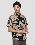 Adikusuma Hem Slim Fit Batik Pria Abstrak