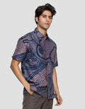 Adikusuma Print Dedaunan Hem Batik Body Fit Pria