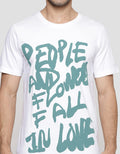 T Zone Theme Curlicue Wording Kaos Lengan Pendek Pria