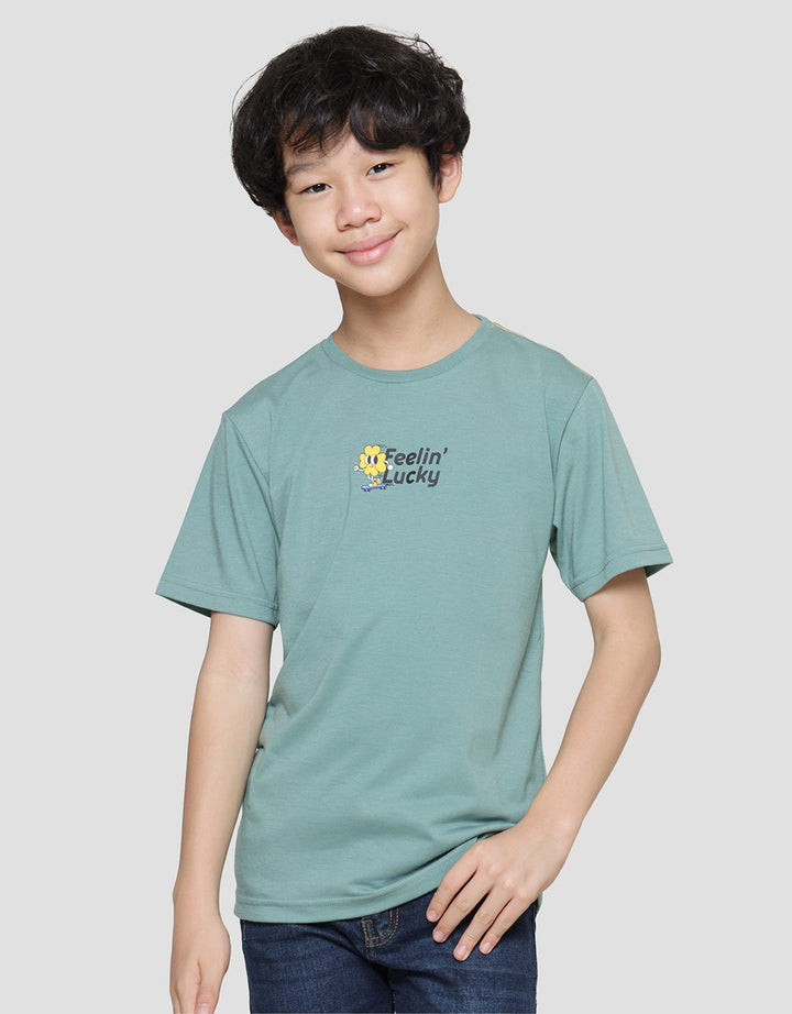 Nevada Print Feeling Lucky Kaos Lengan Pendek Anak Laki-Laki