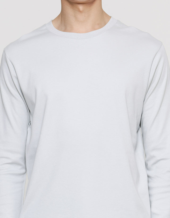 Suko Round Neck Soft Touch Kerah Bulat Lengan Panjang Kaos Pria