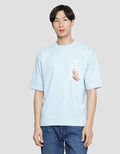 Suko Graphic Print Kaos Oversized Lengan Pendek Pria