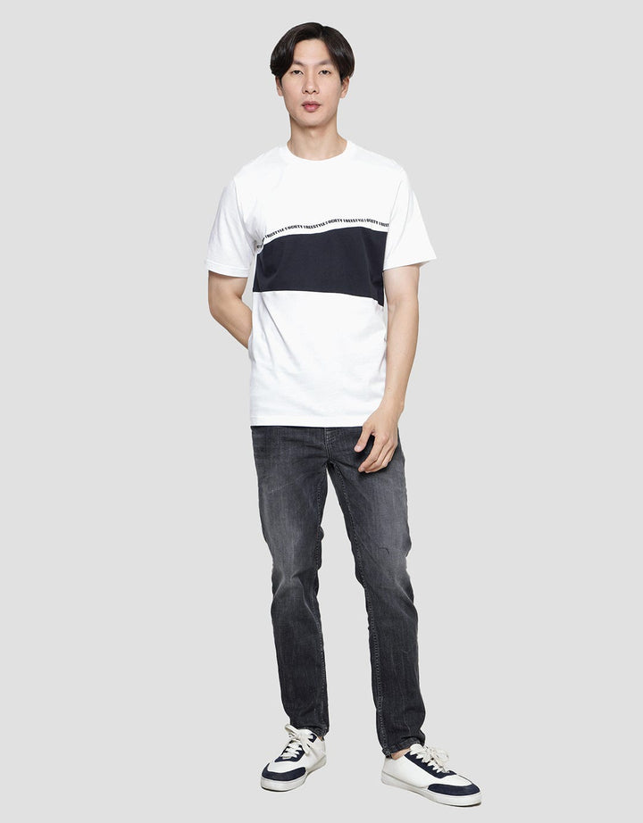 American Jeans Print Comb 20S Kaos Lengan Pendek Pria