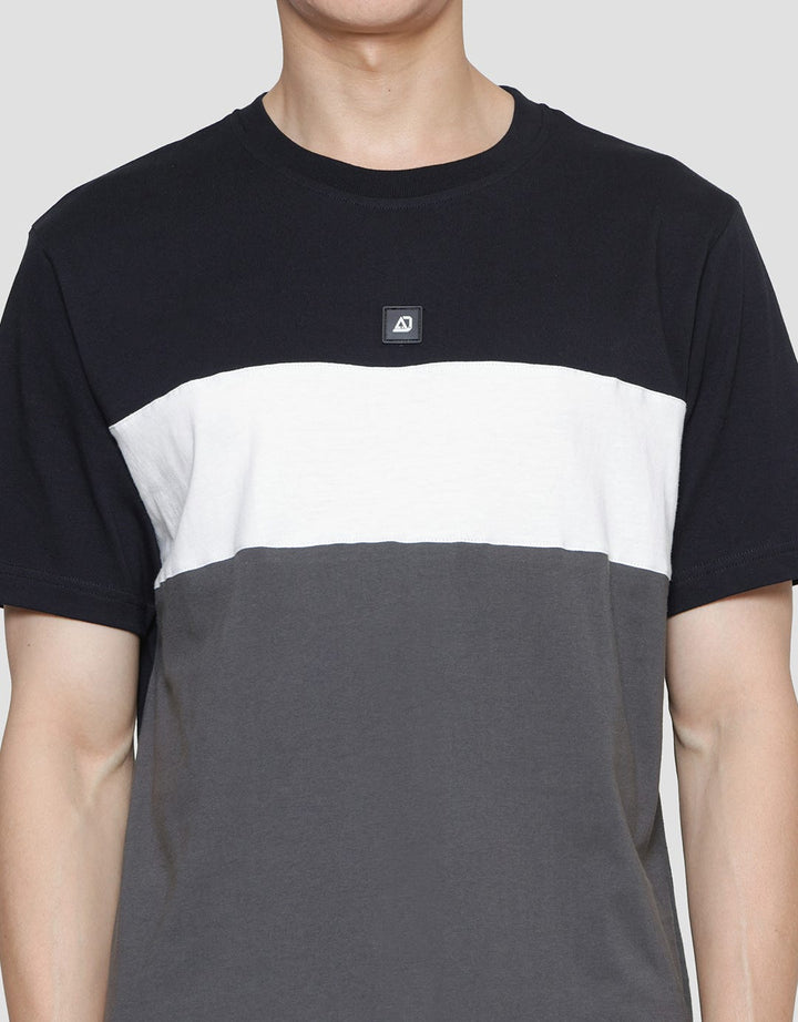 American Jeans Tri Color Kaos Pria