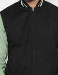 d&f Bomber CVC Jaket Casual Pria