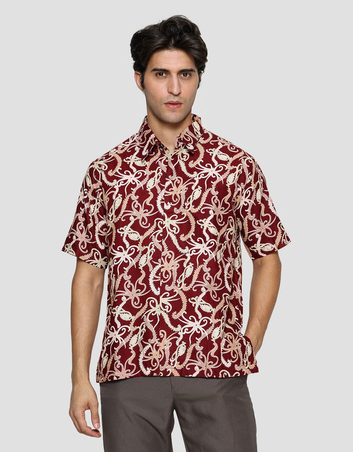 Adikusuma Regular Fit Batik Sasirangan Turn-Back Shirt for Men